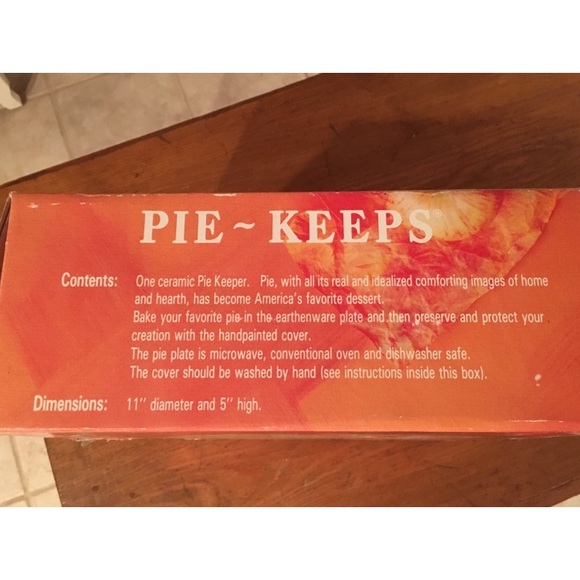 Apple Pie-shaped Pie Keep - Picture 5 of 7